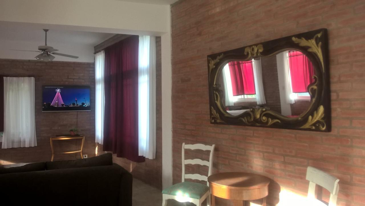 Hosteria Aguas Claras Міна-Клаверо Екстер'єр фото