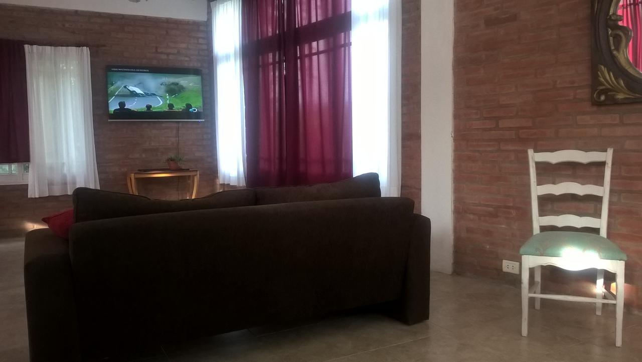 Hosteria Aguas Claras Міна-Клаверо Екстер'єр фото