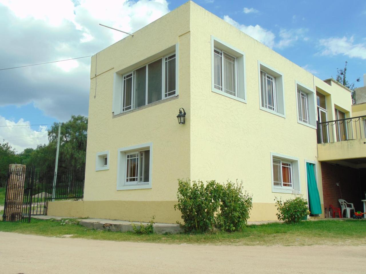 Hosteria Aguas Claras Міна-Клаверо Екстер'єр фото